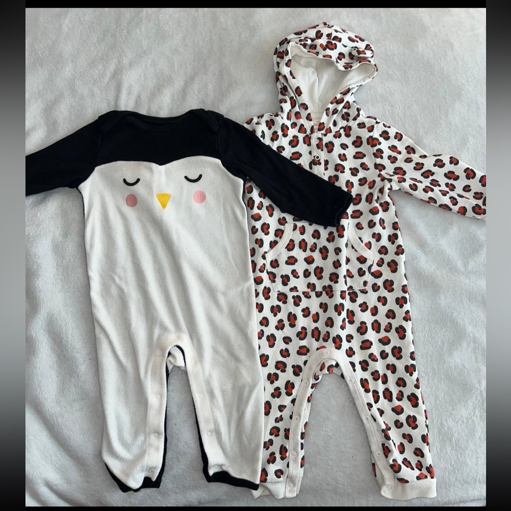Black and White Penguin & Leopard Print Kids Sets Size 12M